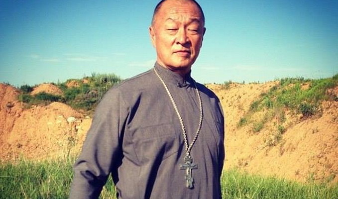 კინომსახიობი კერი-ტაგავა მარლთმადიდებლურად ინათლება